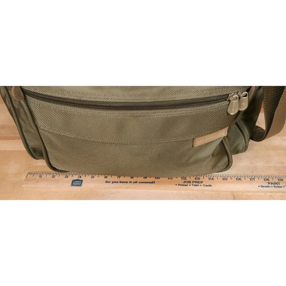 Briggs & Riley Baseline Travelware Nylon Cabin Duffle Bag 16 Inch Olive Green
